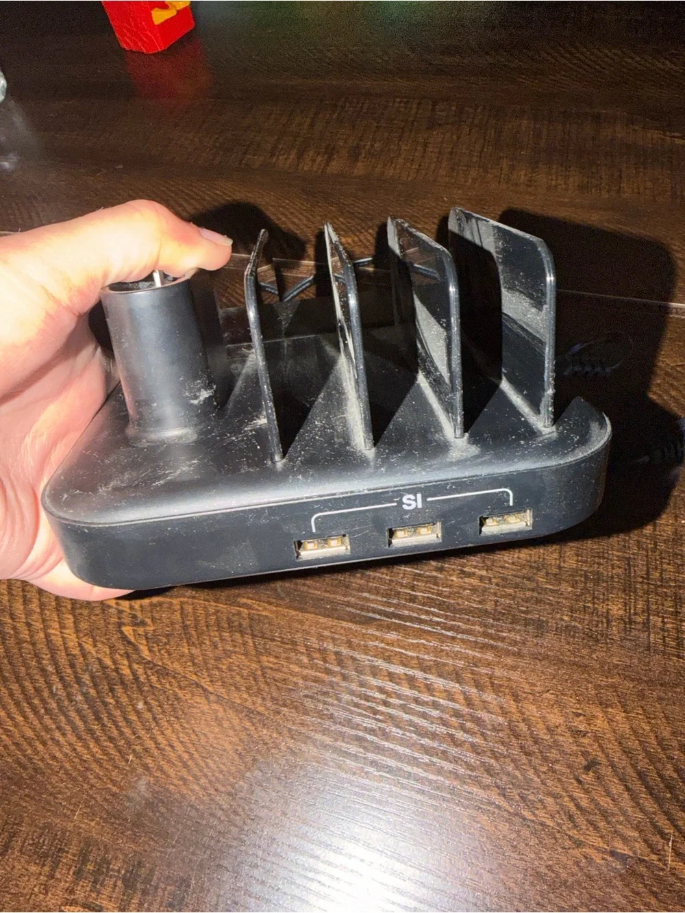 Seenda Black Multi-Device Charging Station